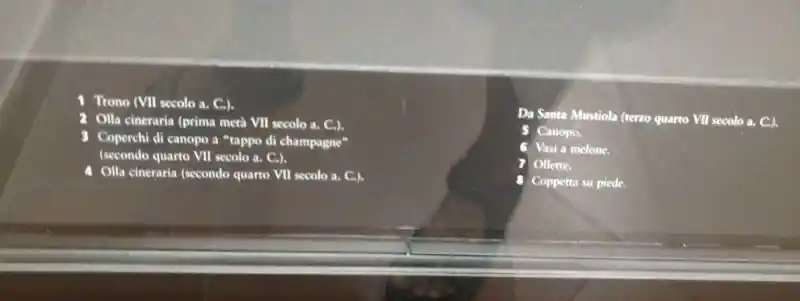 Cross on a prechristian cinerary clay